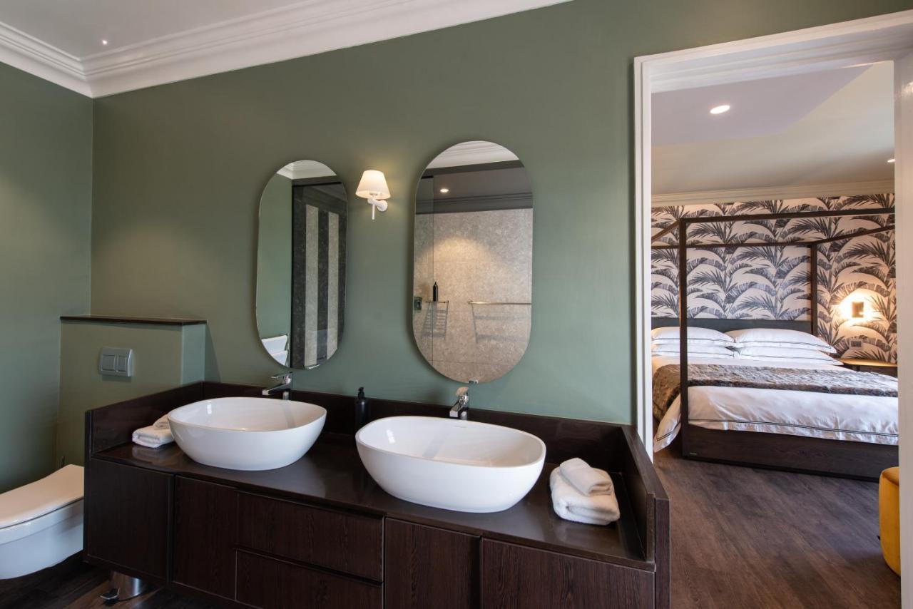 The Feather Hill Boutique Hotel Potchefstroom Esterno foto