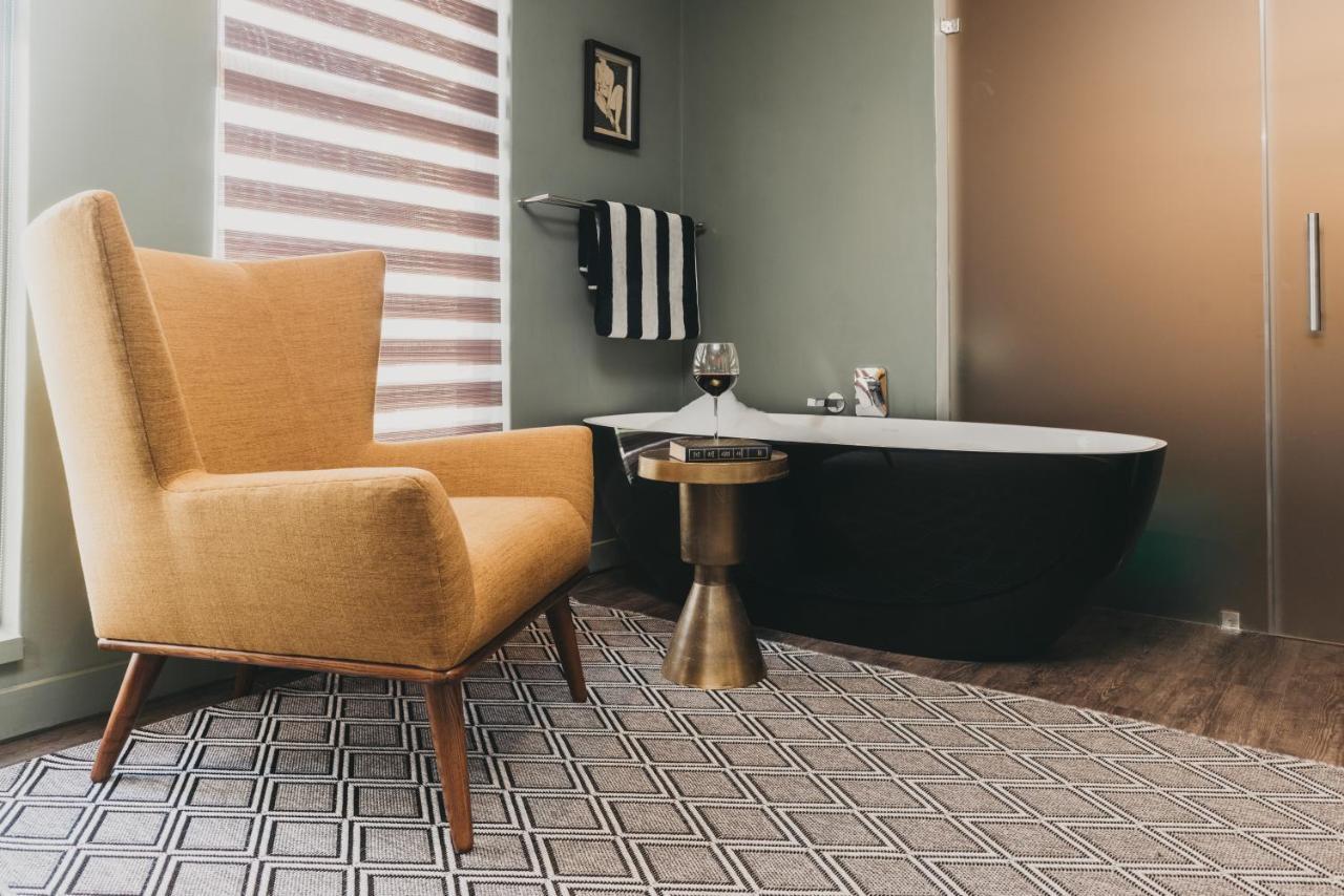 The Feather Hill Boutique Hotel Potchefstroom Esterno foto