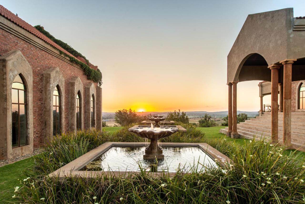 The Feather Hill Boutique Hotel Potchefstroom Esterno foto